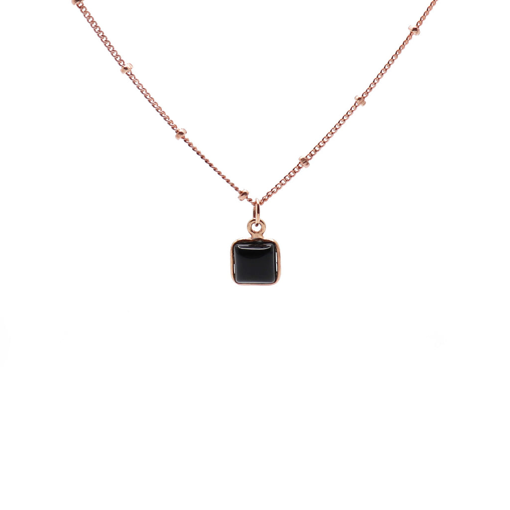 Roseca the black onyx necklace with a rose gold satellite chain