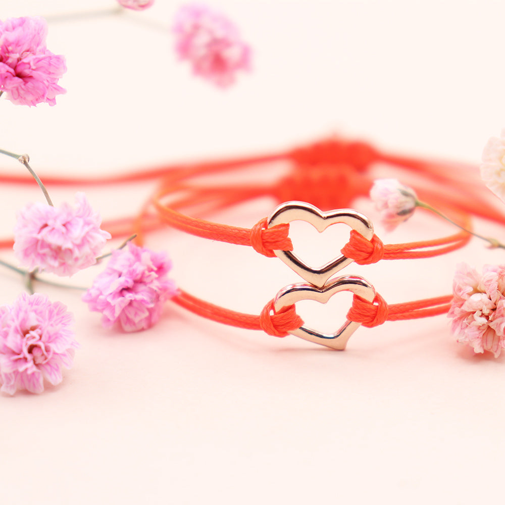 A Roseca handmade bracelet. This happy heart bracelet made in a color of your choice.